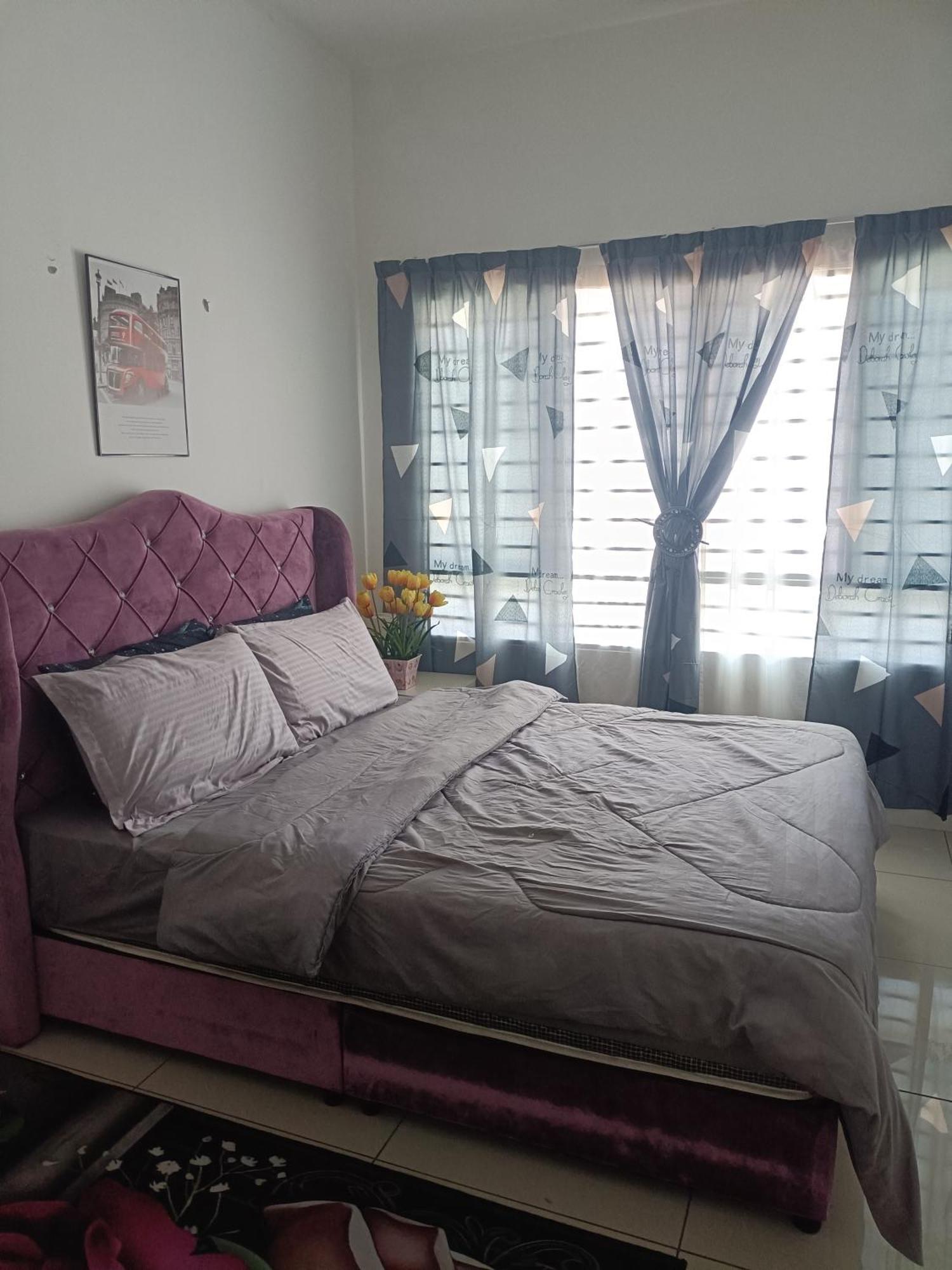 Cikta'Z Homestay Southville City Bangi Kampong Tangkas Экстерьер фото
